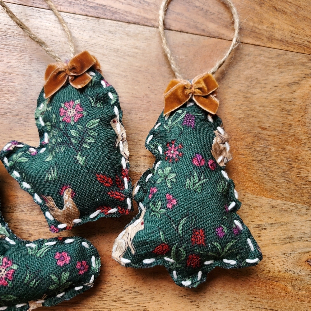 Handmade handsewn Christmas Fabric Ornaments Set Of 3 - Picture 7 of 9